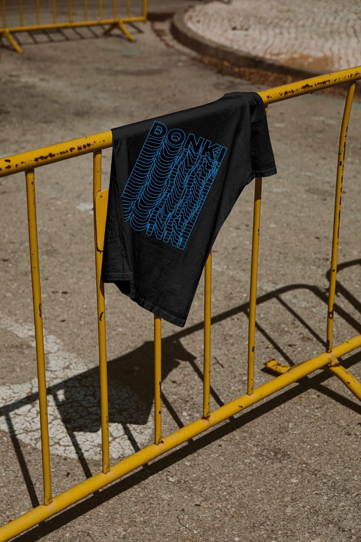 T-shirt Donki — design 05